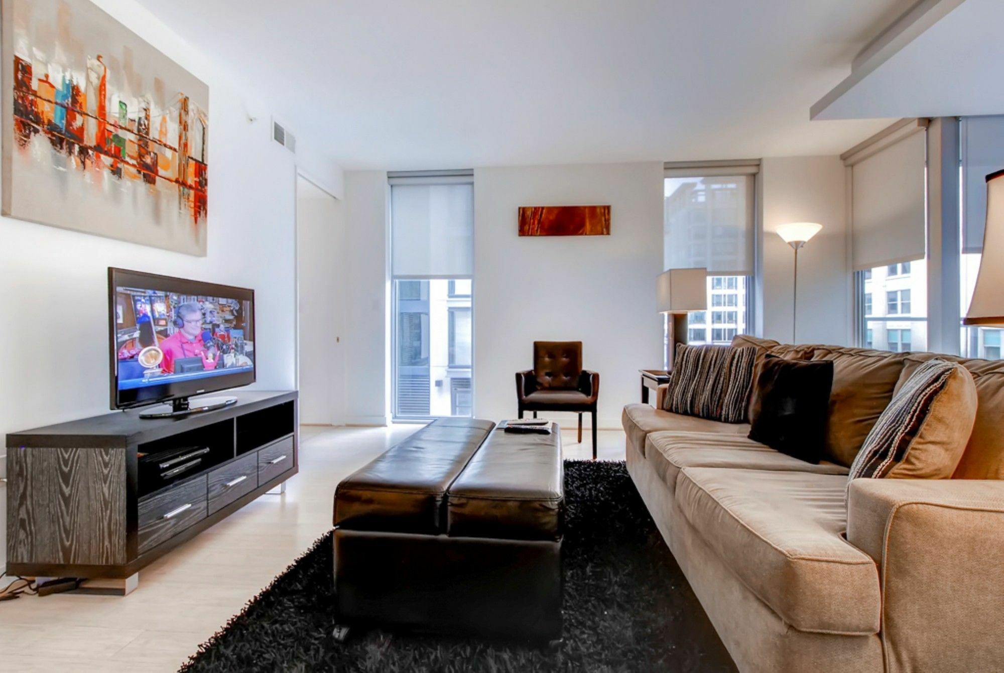 Global Luxury Suites At Chinatown Washington Ngoại thất bức ảnh